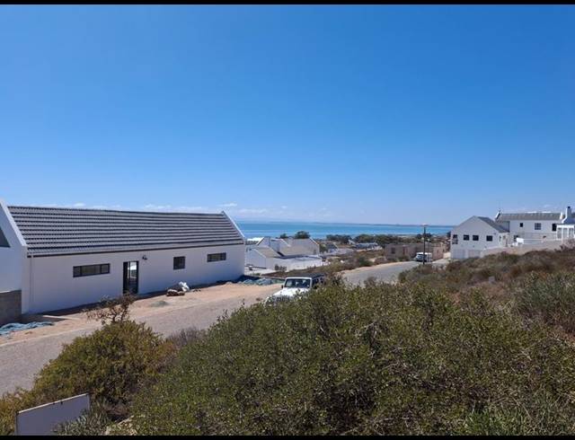 LAND FOR SALE IN BRITANNICA HEIGHTS